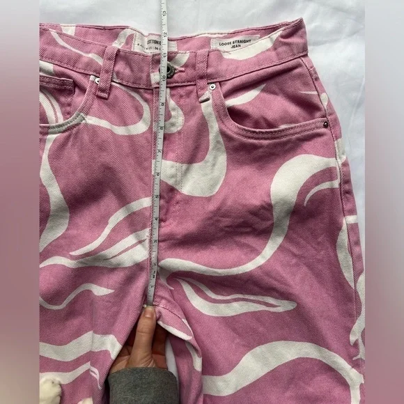 Cotton On Pink and White Swirly Loose Straight Jeans 4 - Picture 12 of 16